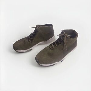 7.5 Nike Air Jordan Future Woman’s Suede Olive Green Shoes AR0726-300